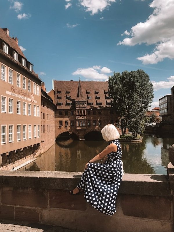 Comment choisir une maison en Provence avec des cours de photographie et des visites de marchés?